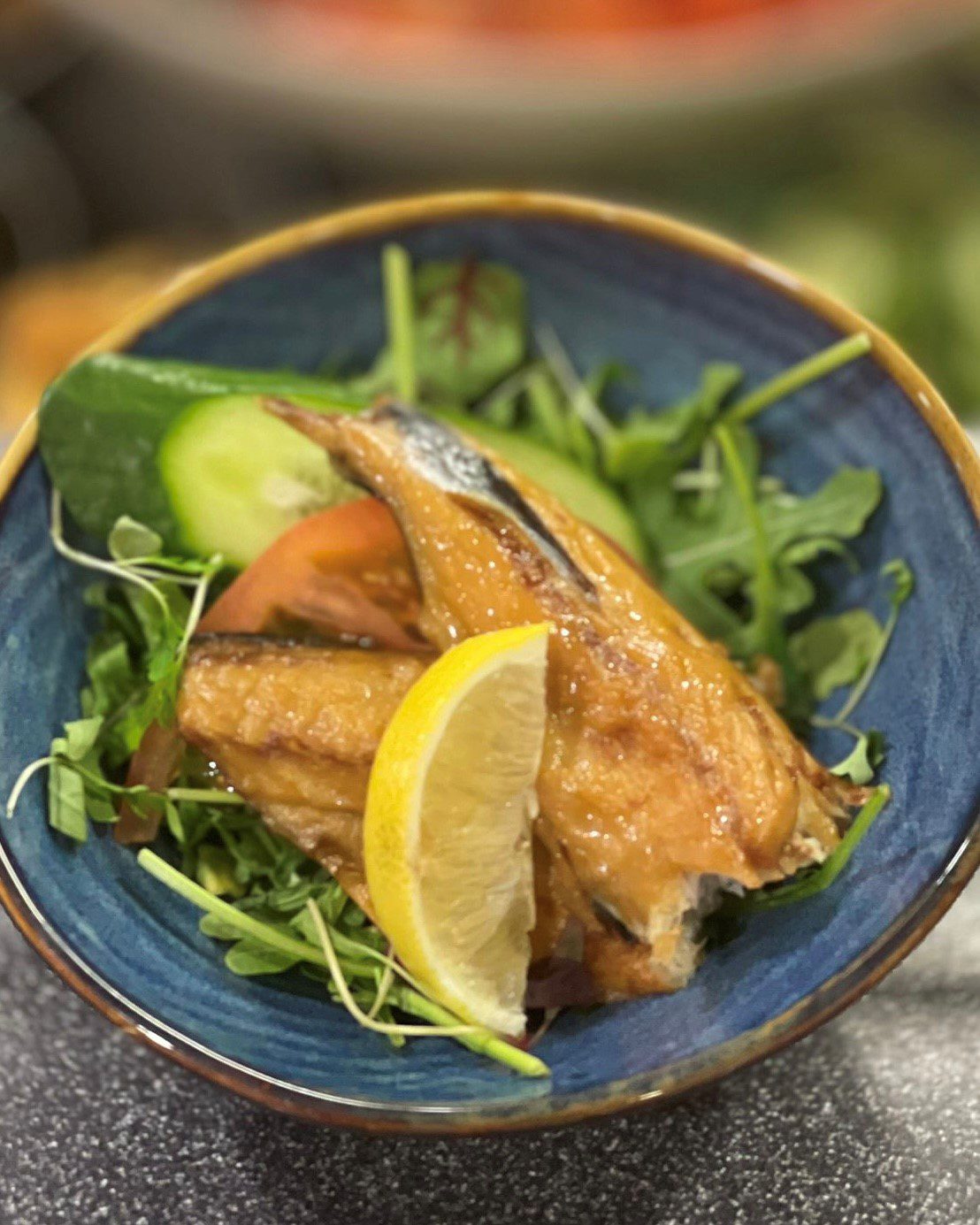 mackerel salad, restaurant